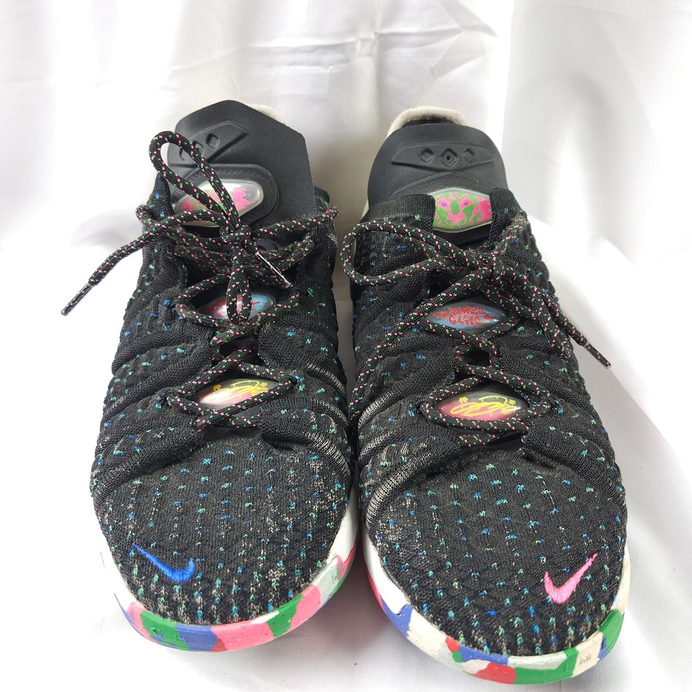 Nike‎ LeBron 18 GS Youth 7Y Black James Gang Paint Splatter CW2760-002